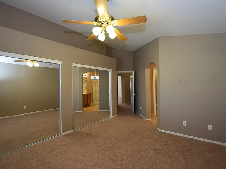 1024 Clover Tip Ct — Photo 19