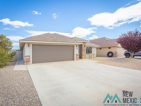 2nd image of 1219 Karabella Way