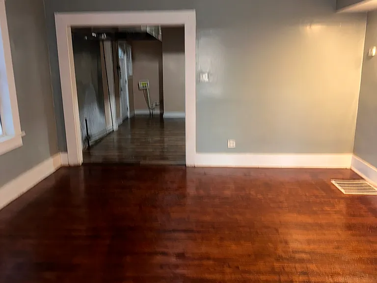 1768 S Trezevant St — Photo 7