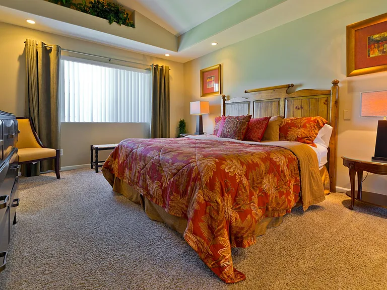 48 El Toro Dr — Photo 11