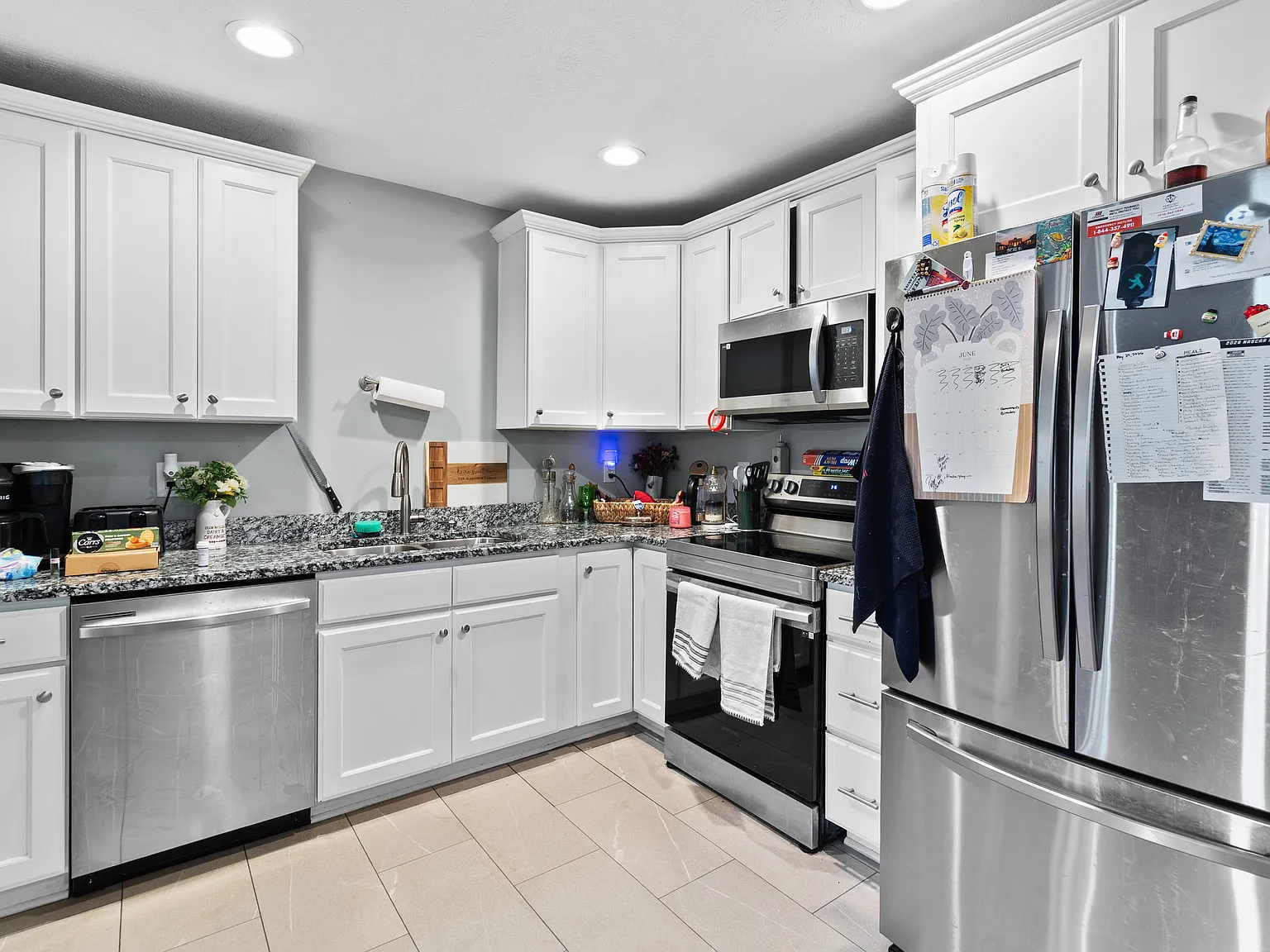 3 bed, 1244 sqft, $1,500 — Photo 4