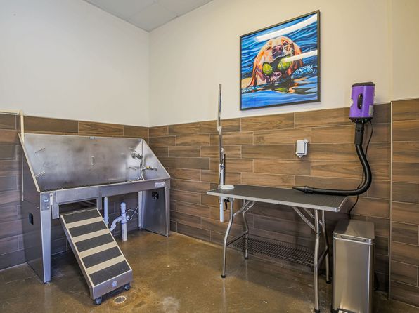 3061 Godwin Blvd APT 357