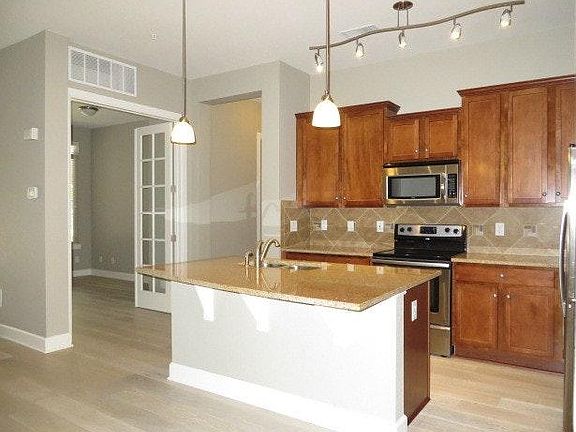 Kitchen & Study