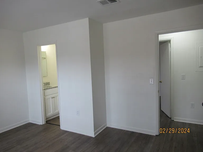 251 Rast St #K-3 — Photo 15