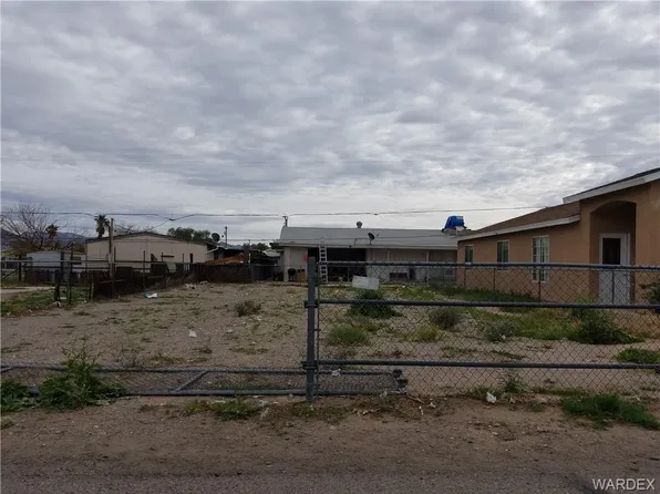 1891 Oliver Dr, Bullhead City, AZ 86442