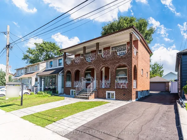 21 Mahoney Ave, Toronto, ON M6M 2H5