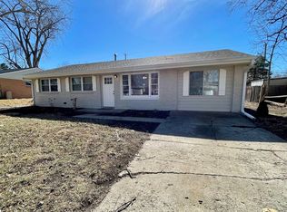 2425 Himes Rd, Manhattan, KS 66502