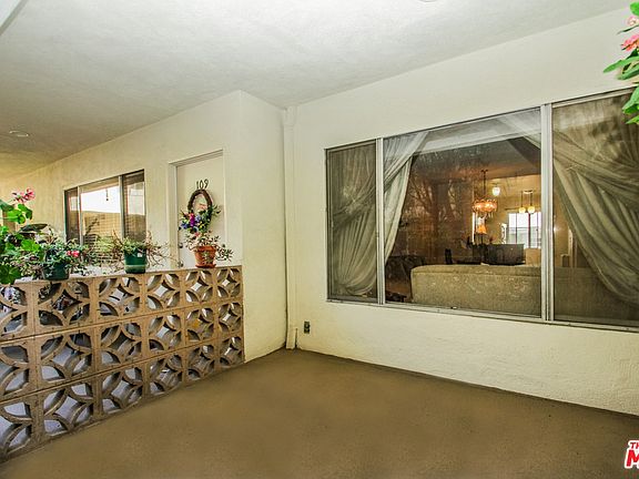4th image of 315 N Louise St Unit 110