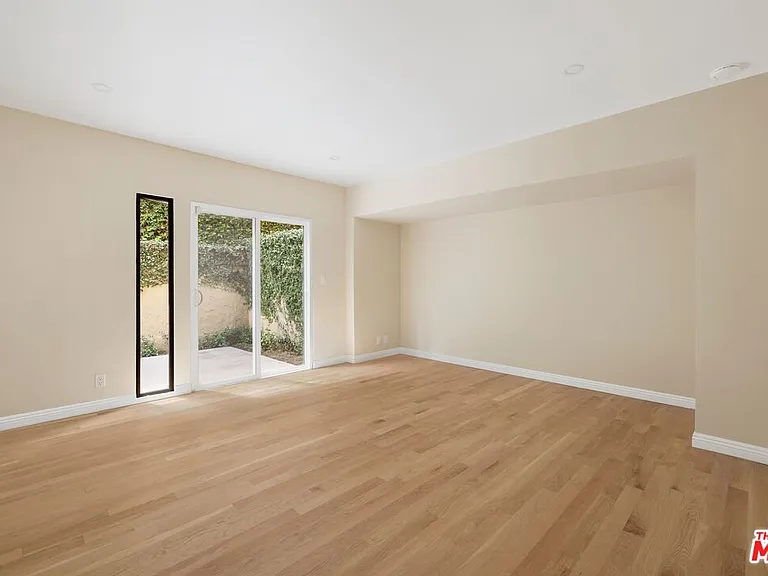1121 La Collina Dr — Photo 25