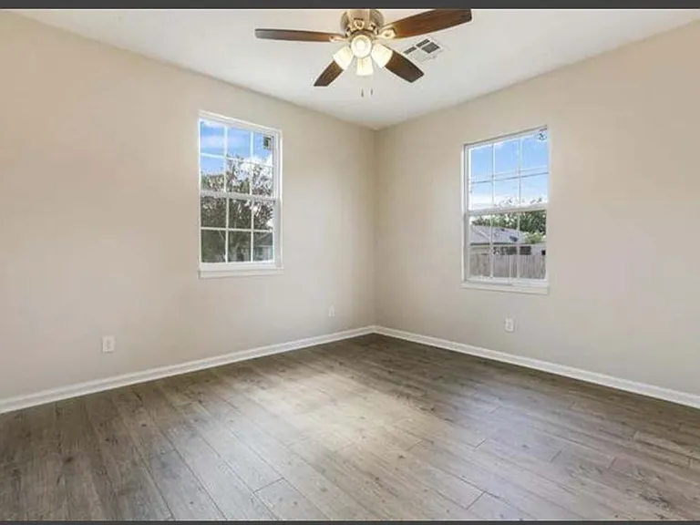 3701 Frenchmen St — Photo 3