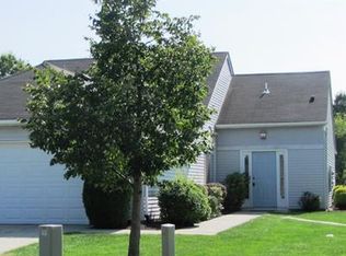 562C Ardmore Rd, Monroe Township, NJ 08831