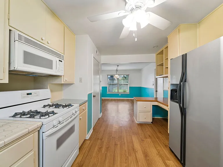 112 Sunway Dr — Photo 8