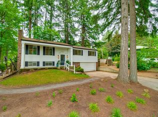 19211 SW Indian Springs Rd, Lake Oswego, OR 97035
