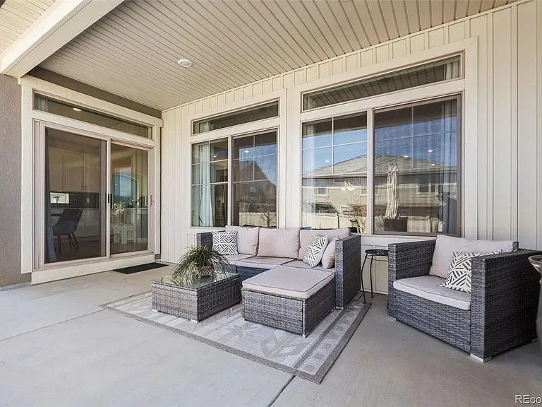 20551 Beekman Pl — Photo 29