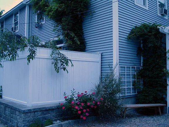 exterior courtyard apartment a.