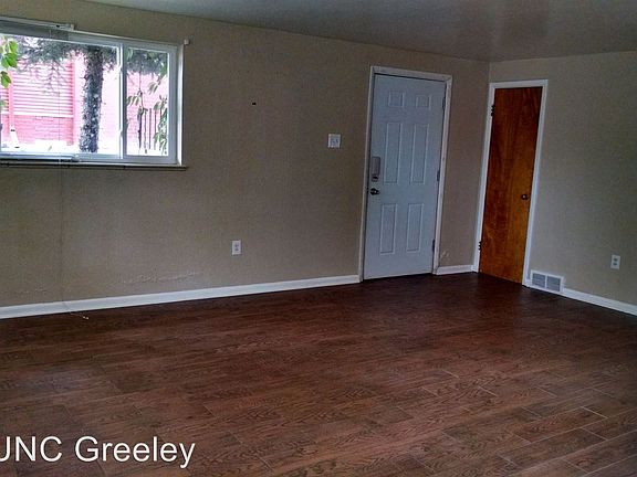 4th image of 1919 8th Ave APT C