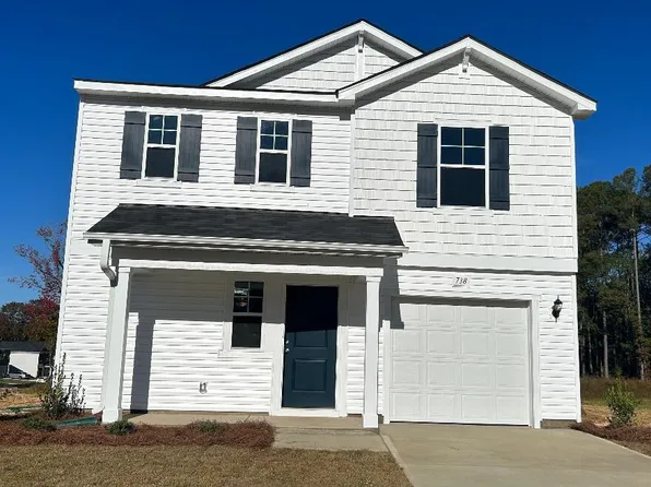 738 Conductor Court, Vass, NC 28394