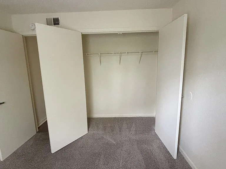 Ridgeview Heights — Photo 22