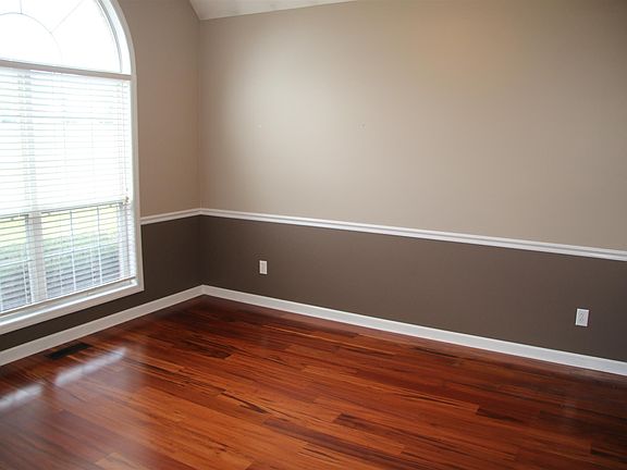 4th image of 142 Buckingham Blvd