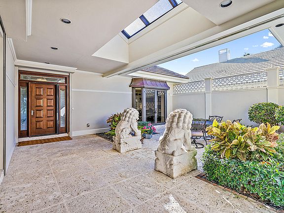 2nd image of 18588 SE Ferland Court