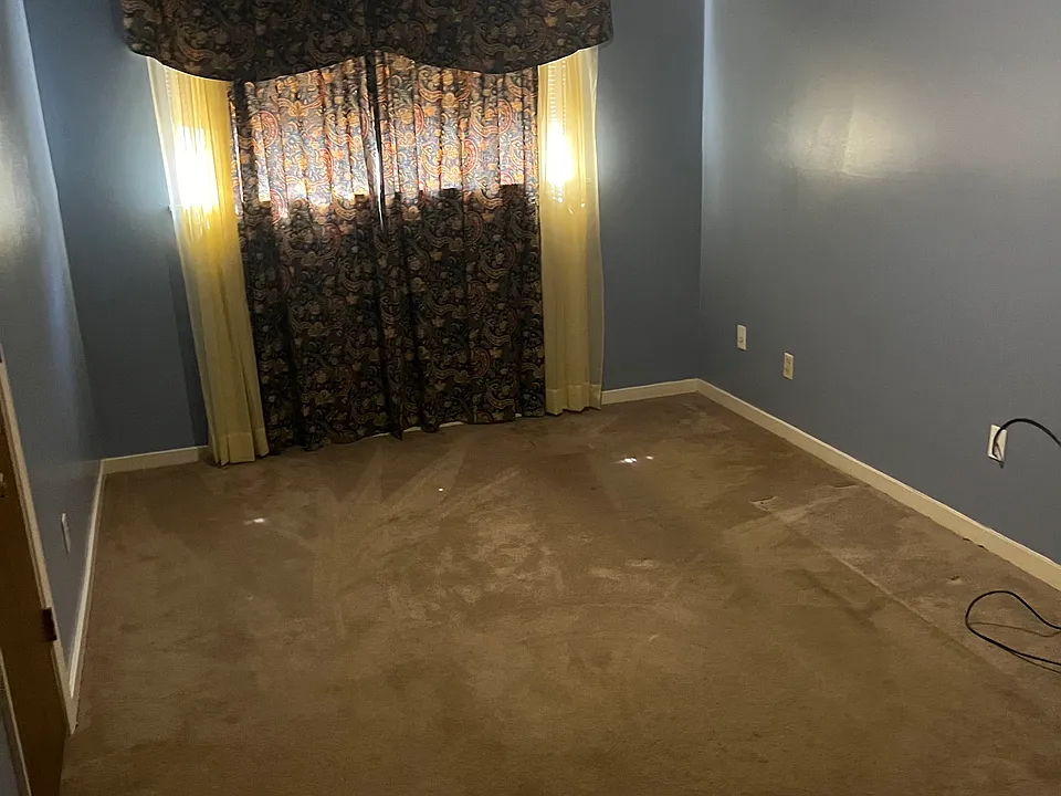 1450 Vernon Cir