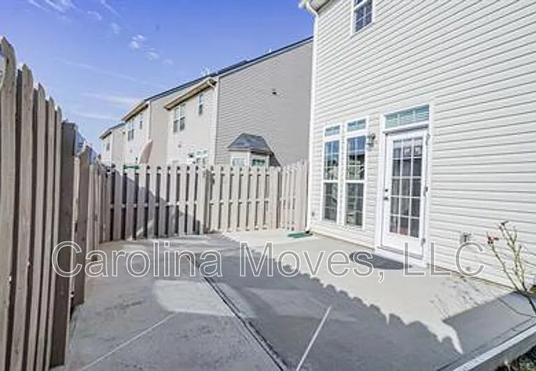 414 Christiane Way — Photo 19