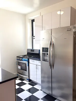 Rented by Warren T Real Estate Corp. | media 10