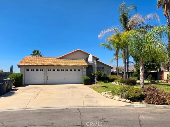 44194 Meadow Grove St, Hemet, CA 92544