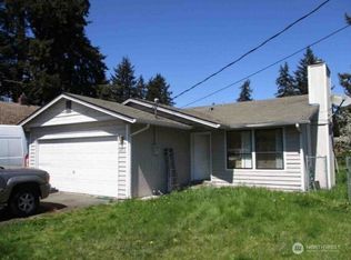 1613 111th St S, Tacoma, WA