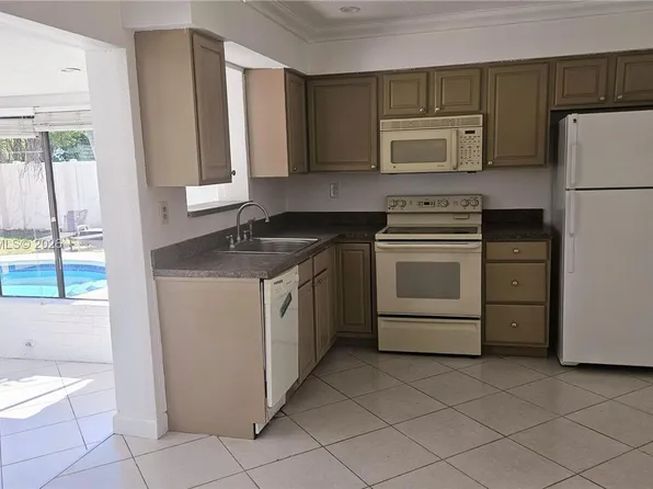 4360 NE 13th Ave, Fort Lauderdale, FL 33334