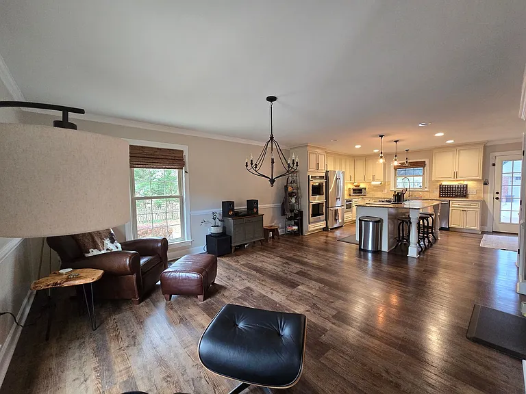409 N Fulton St — Photo 16