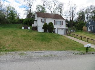 3126 Ridgeway Dr, South Park, PA 15129
