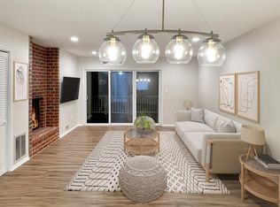 19 Veros Ln #226, Franklin Park, NJ 08823