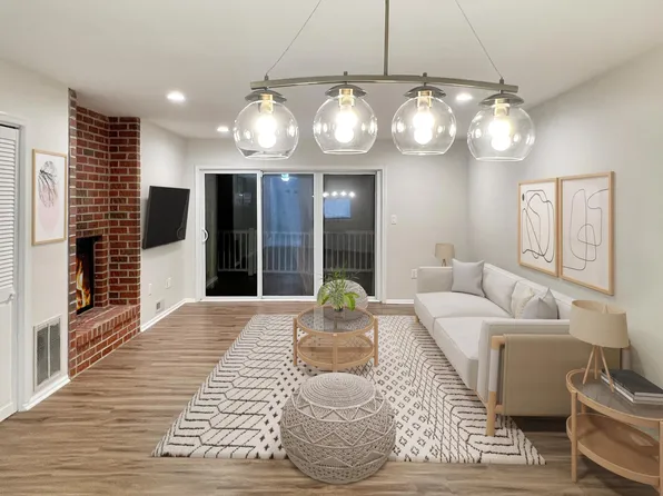 19 Veros Ln #226, Franklin Park, NJ 08823