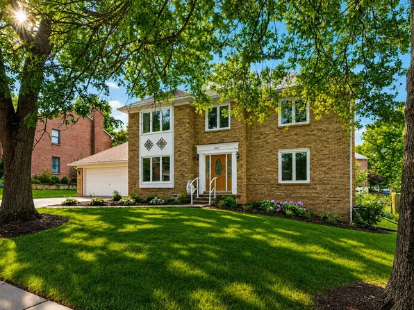 2417 Vale Dr, Lexington, KY 40514