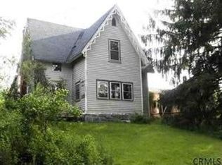 31 Woodard Rd, East Nassau, NY 12062