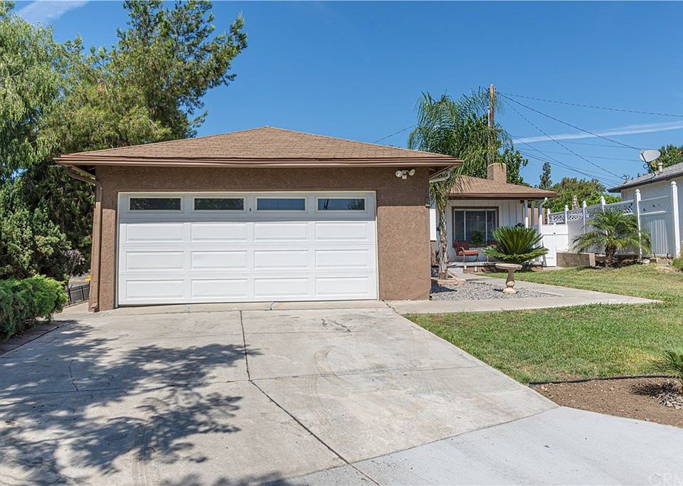1st image of 14617 Aranza Dr