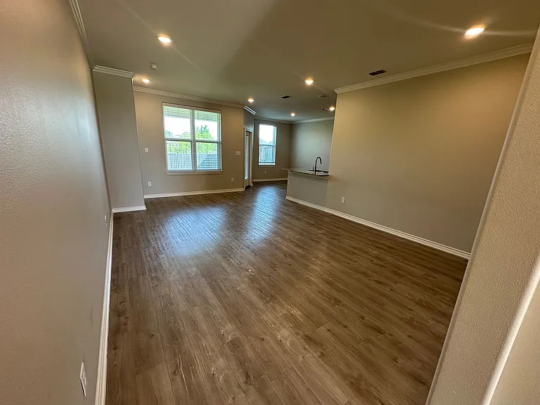 2672 Barbee Rd — Photo 10