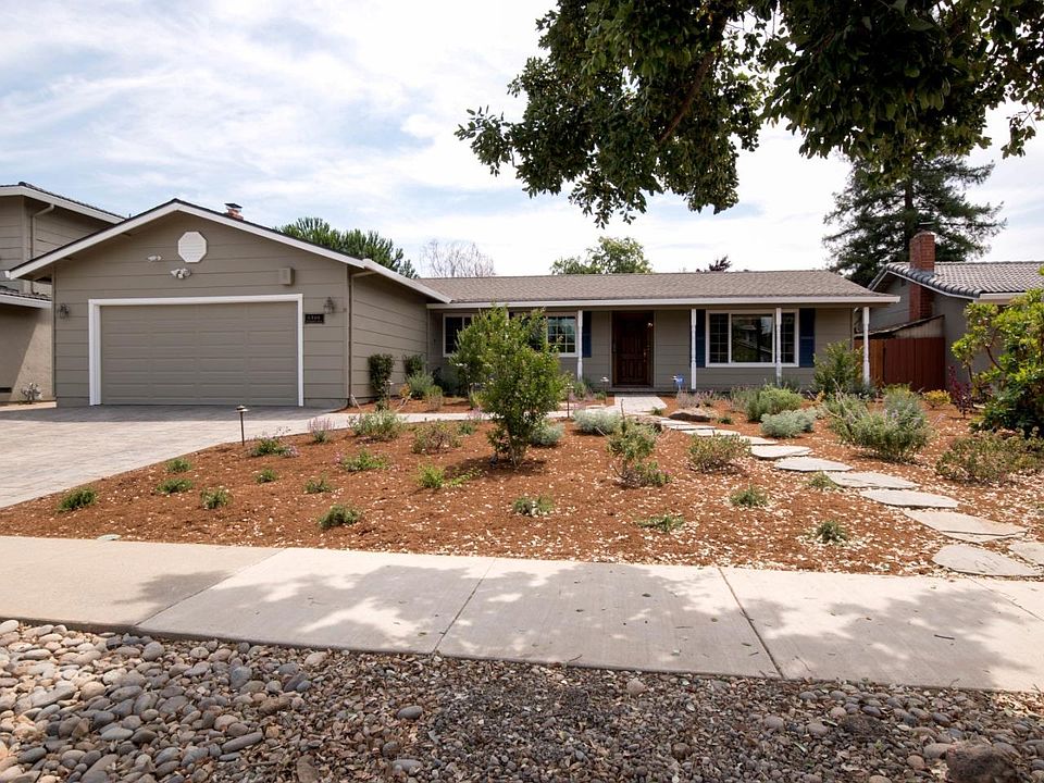 1st image of 1466 Medallion Dr