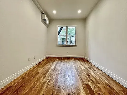 Rented by Bohemia Realty Group | media 5