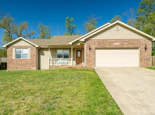 166 Lyle Curtis Cir, Waynesville, MO 65583