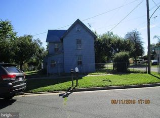 201 Caroline Ave, Ridgely, MD 21660