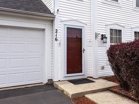 2nd image of 216 E Cobbler Ct