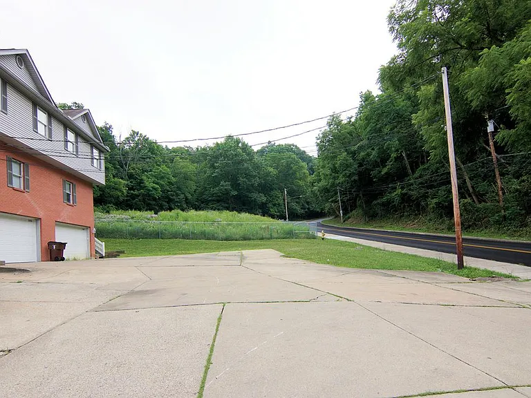 2020 Benton Rd #A — Photo 22