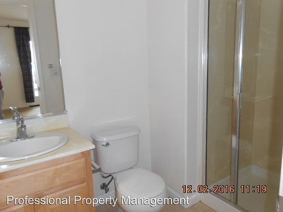 4th image of 311 Summer Ln