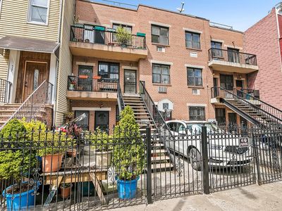 529 Lafayette Ave, Brooklyn, NY, 11205