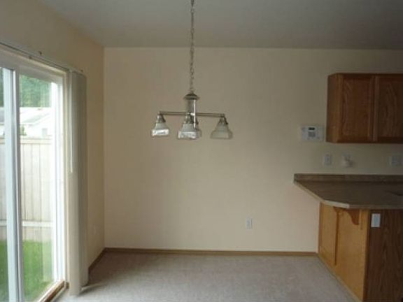 4th image of 10425 197th Street Ct E