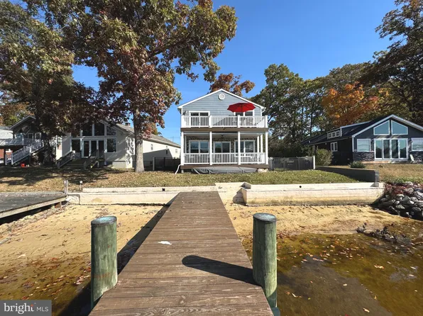 336 Riverside Dr, Pasadena, MD 21122