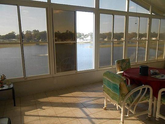 3rd image of 309 Kingslake Dr