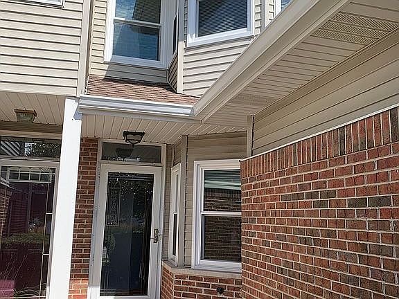 2nd image of 11009 Jodan Dr